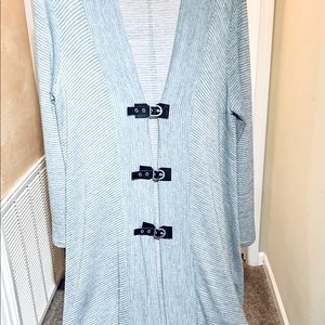 Midi length gray sweater